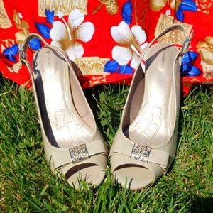 🏷𝅺GIANI Bernini nude color heels 10